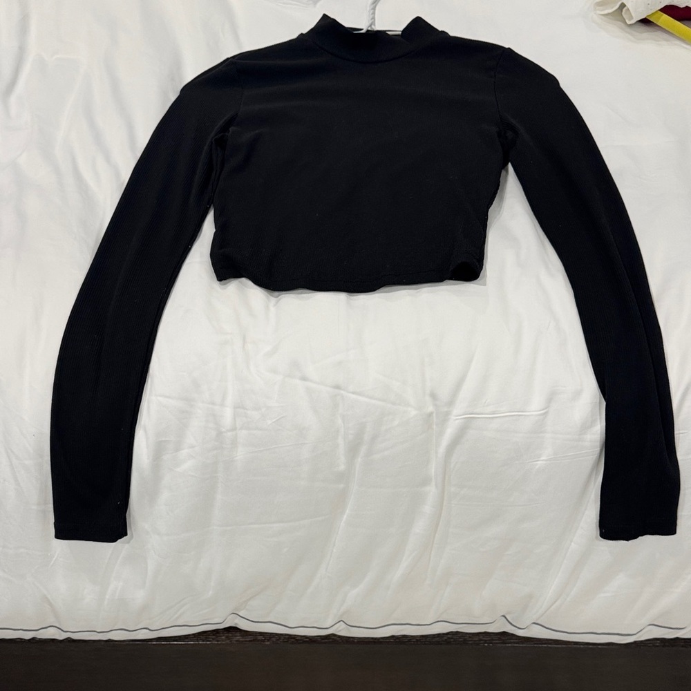 SHEIN Black Cropped Mock Neck Long Sleeve Top